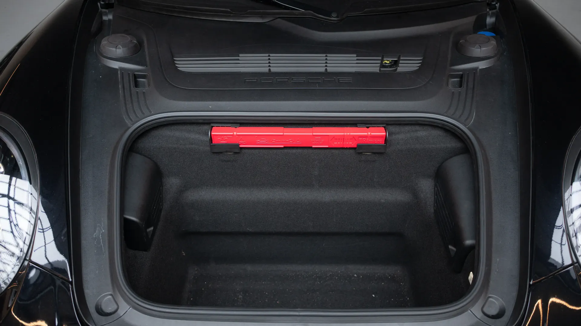Porsche 911 — photo 29