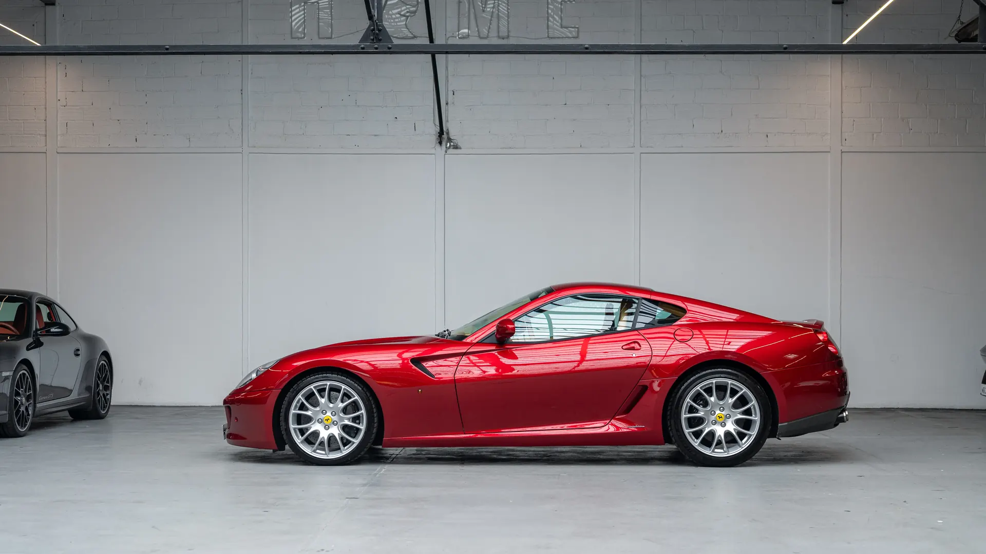 Ferrari 599 — photo 5