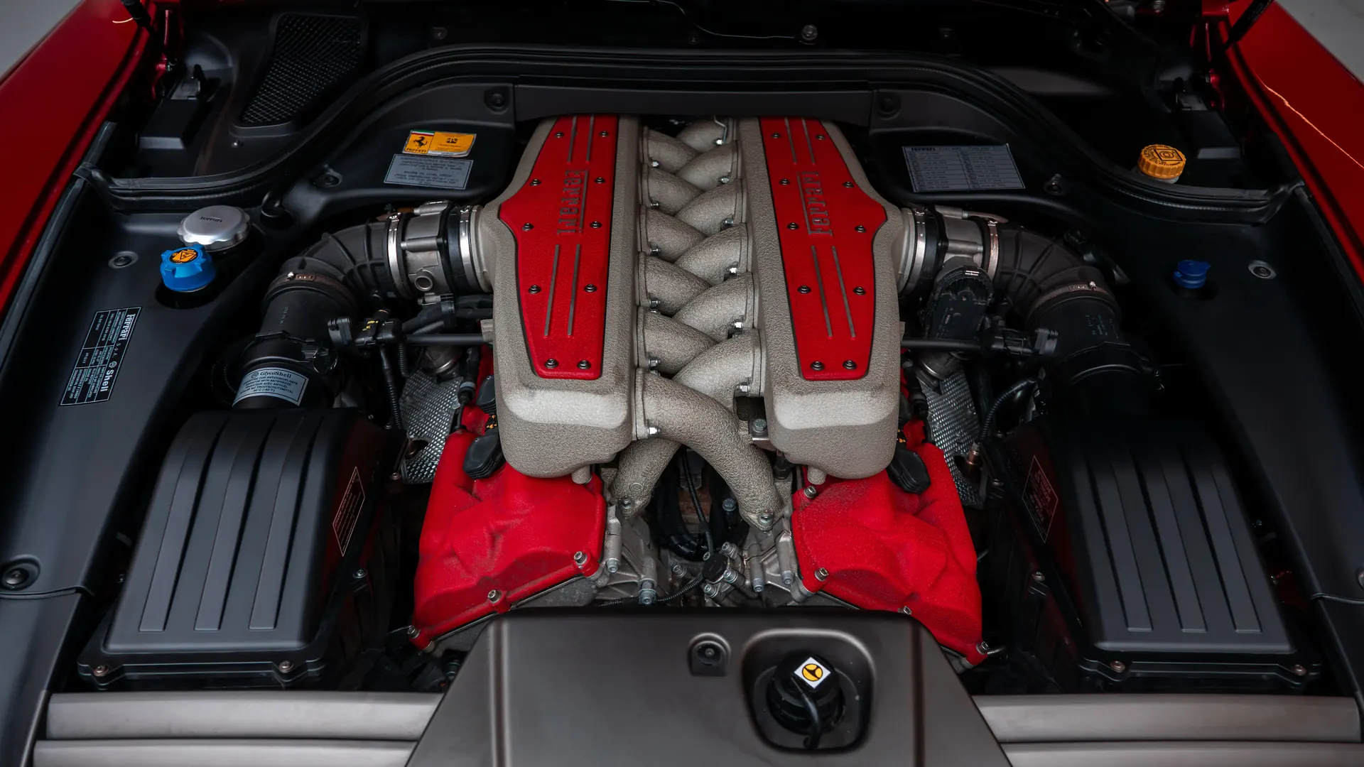 Ferrari 599 — photo 26
