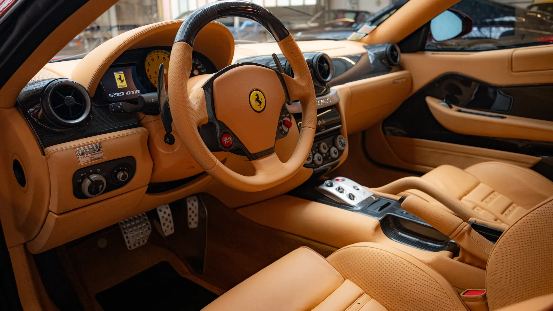 Ferrari 599 — photo 9