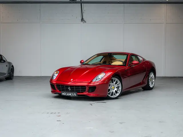 Ferrari 599