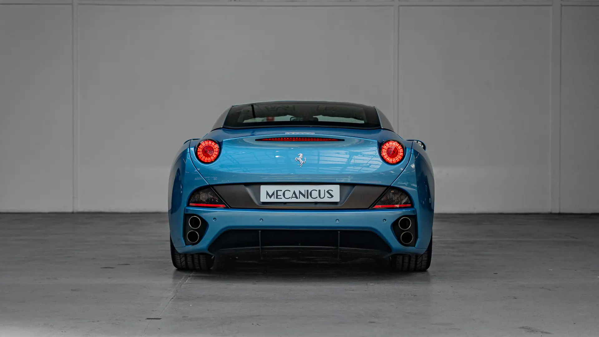 Ferrari California — photo 4