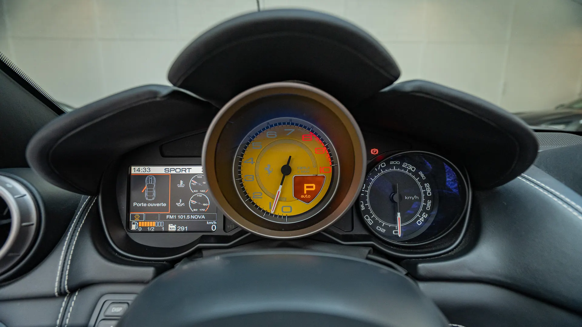 Ferrari California — photo 13