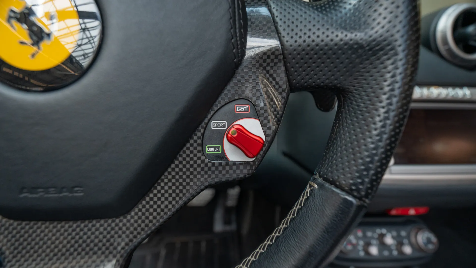 Ferrari California — photo 14