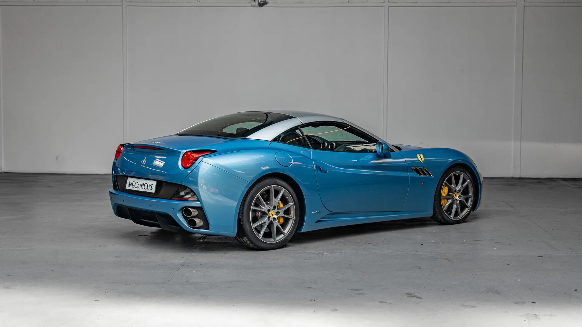 Ferrari California — photo 2