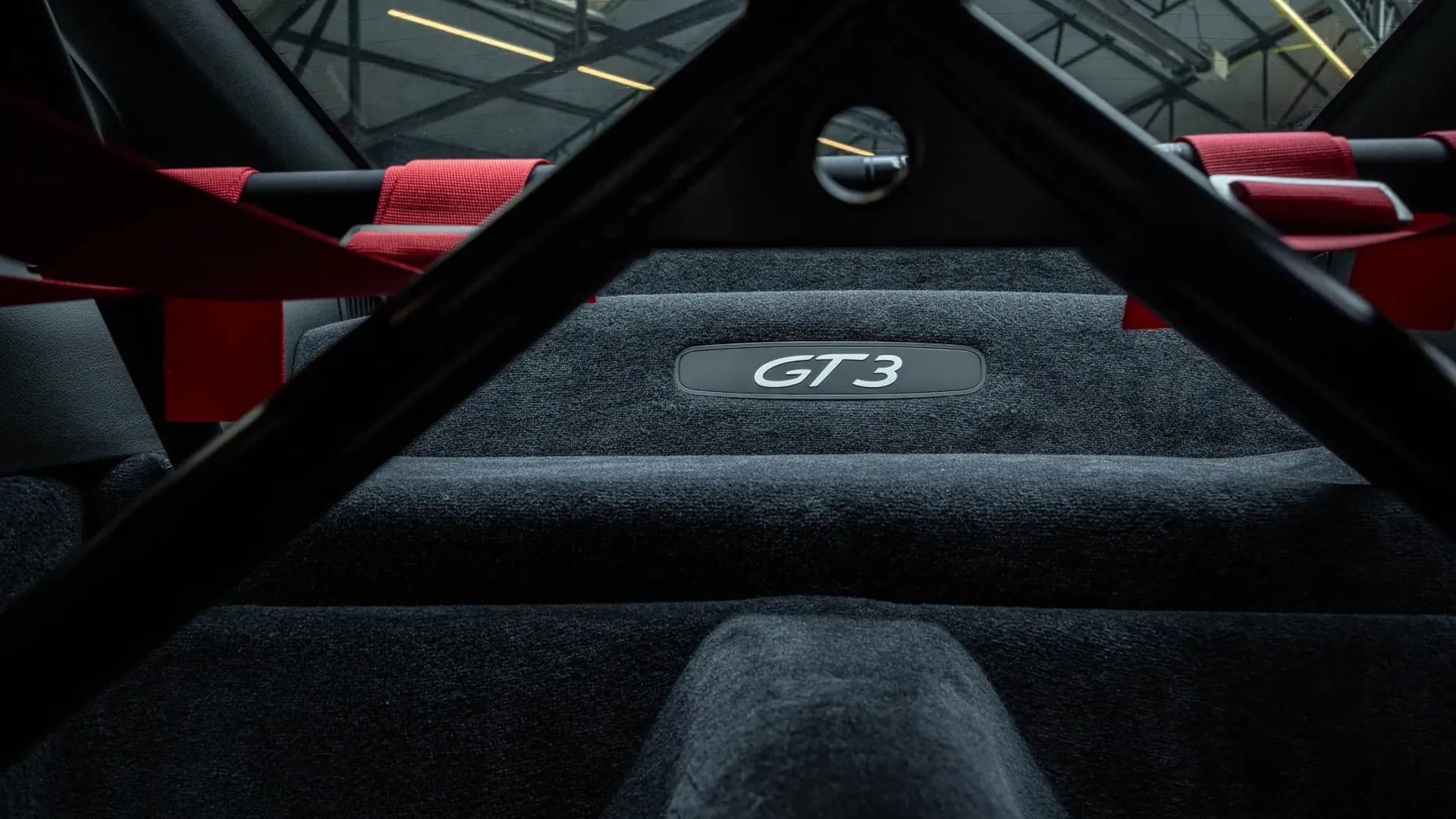 Porsche 911 — photo 20