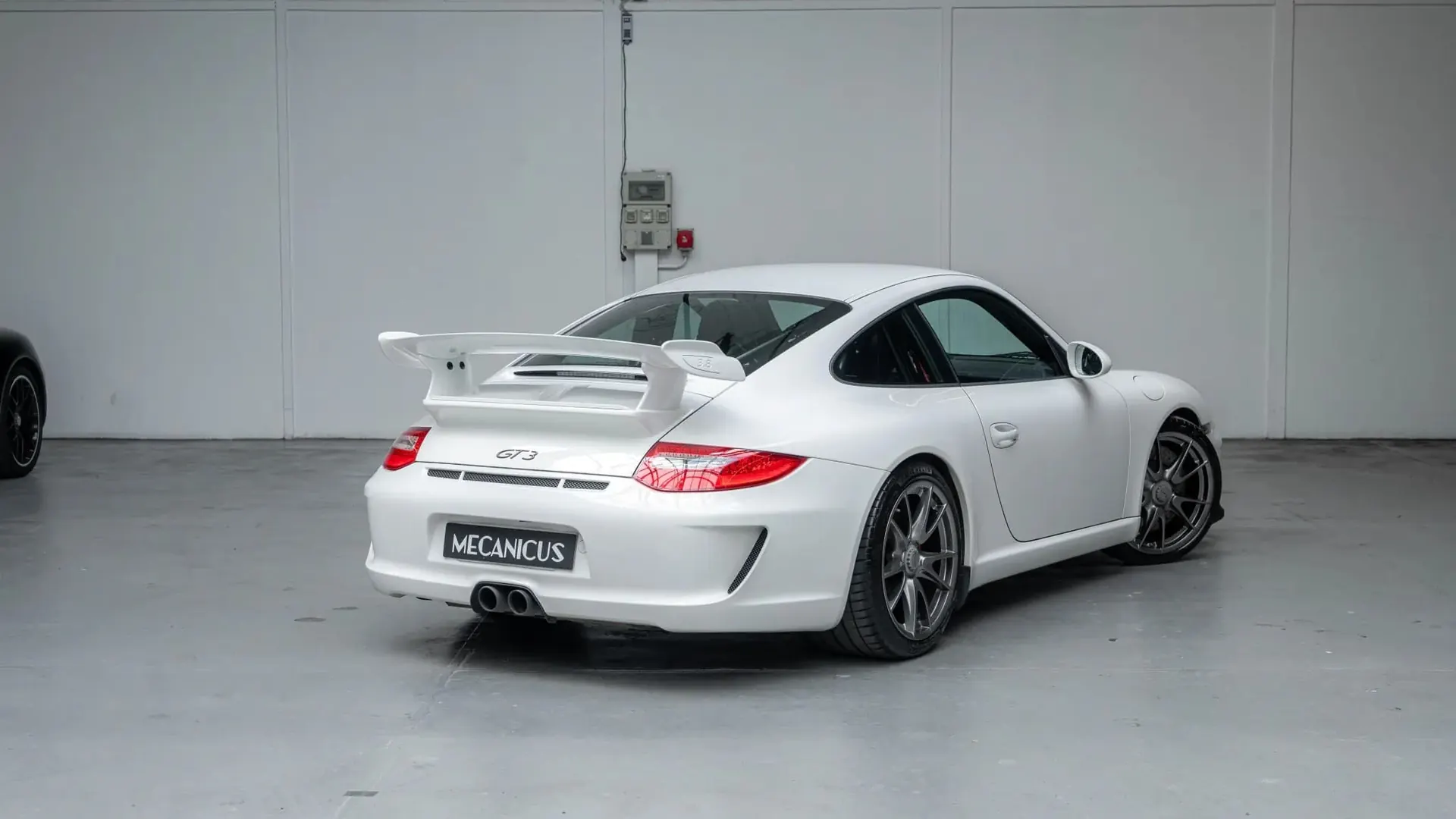 Porsche 911 — photo 2