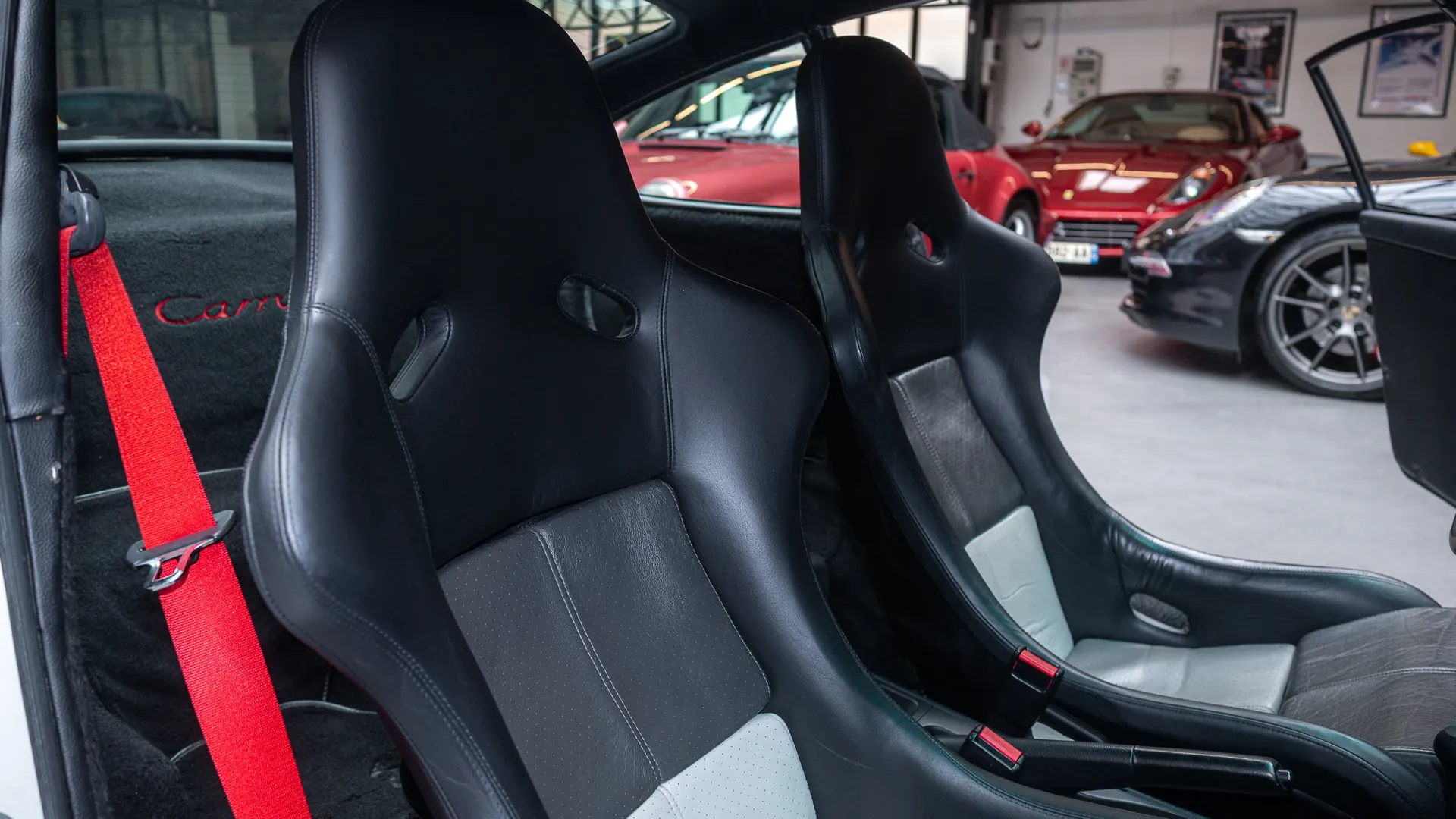 Porsche 964 — photo 17