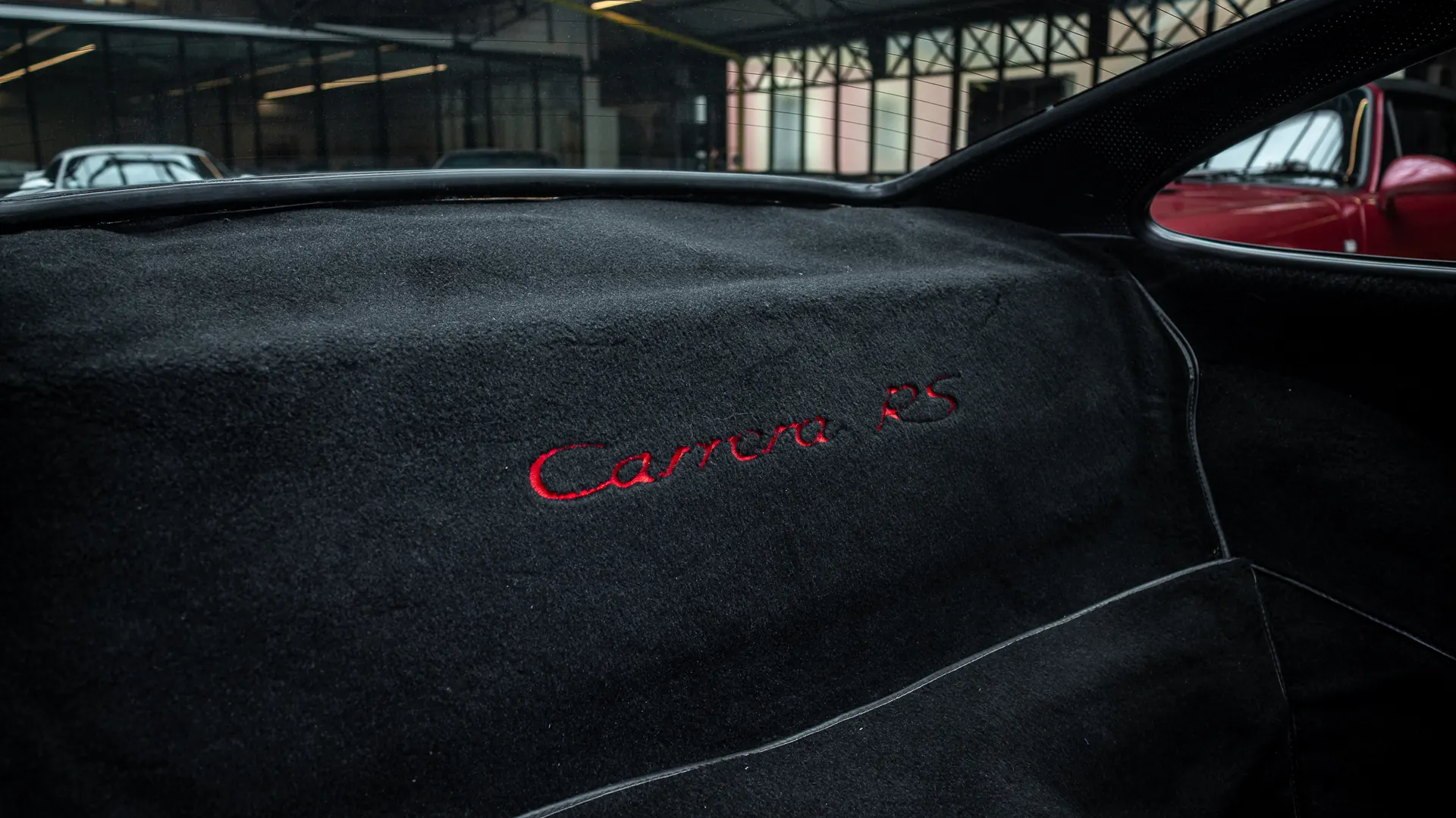 Porsche 964 — photo 20