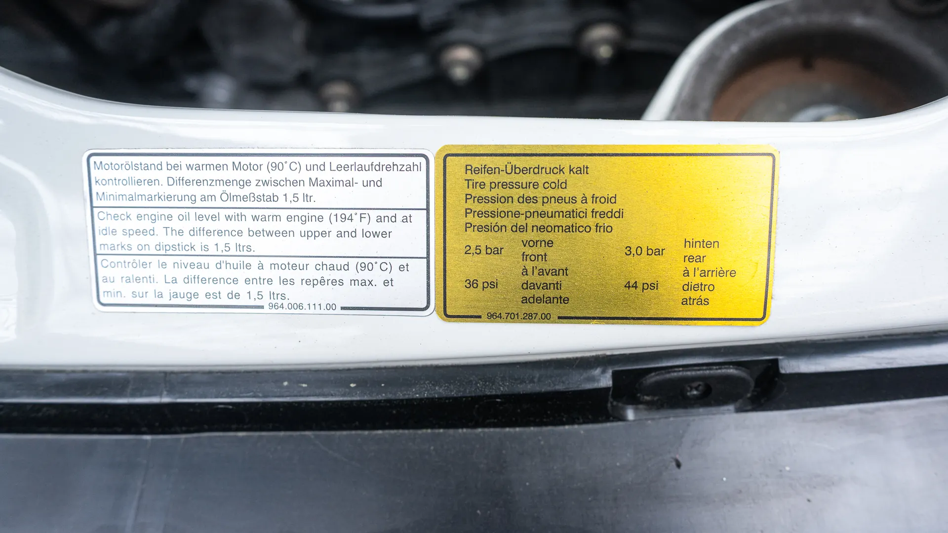Porsche 964 — photo 30