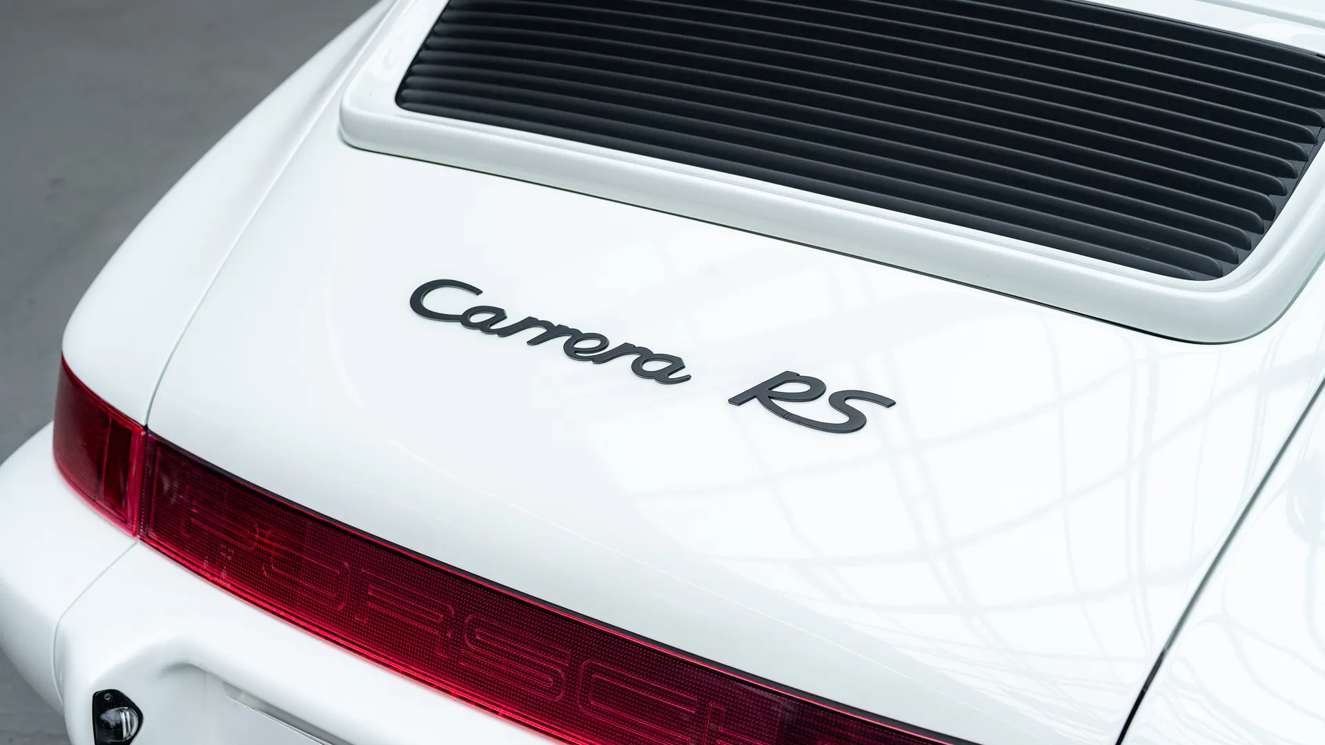 Porsche 964 — photo 27