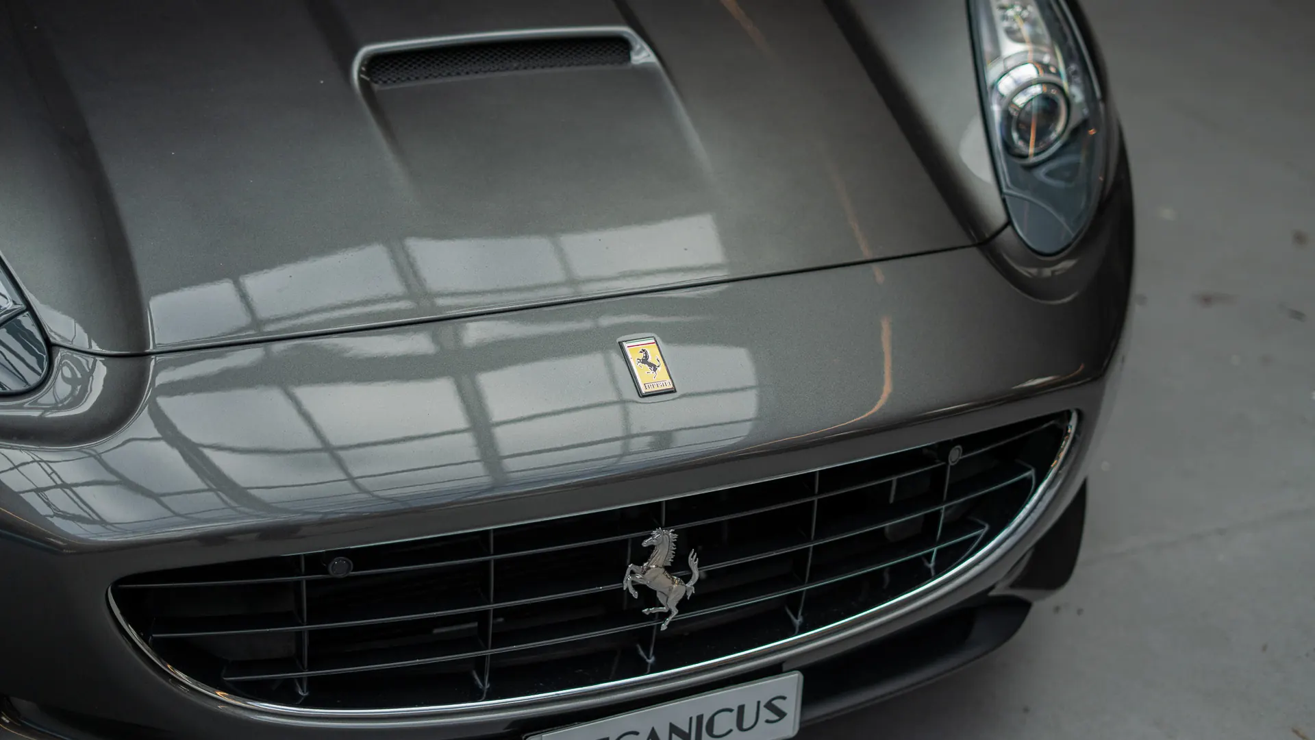 Ferrari California — photo 27