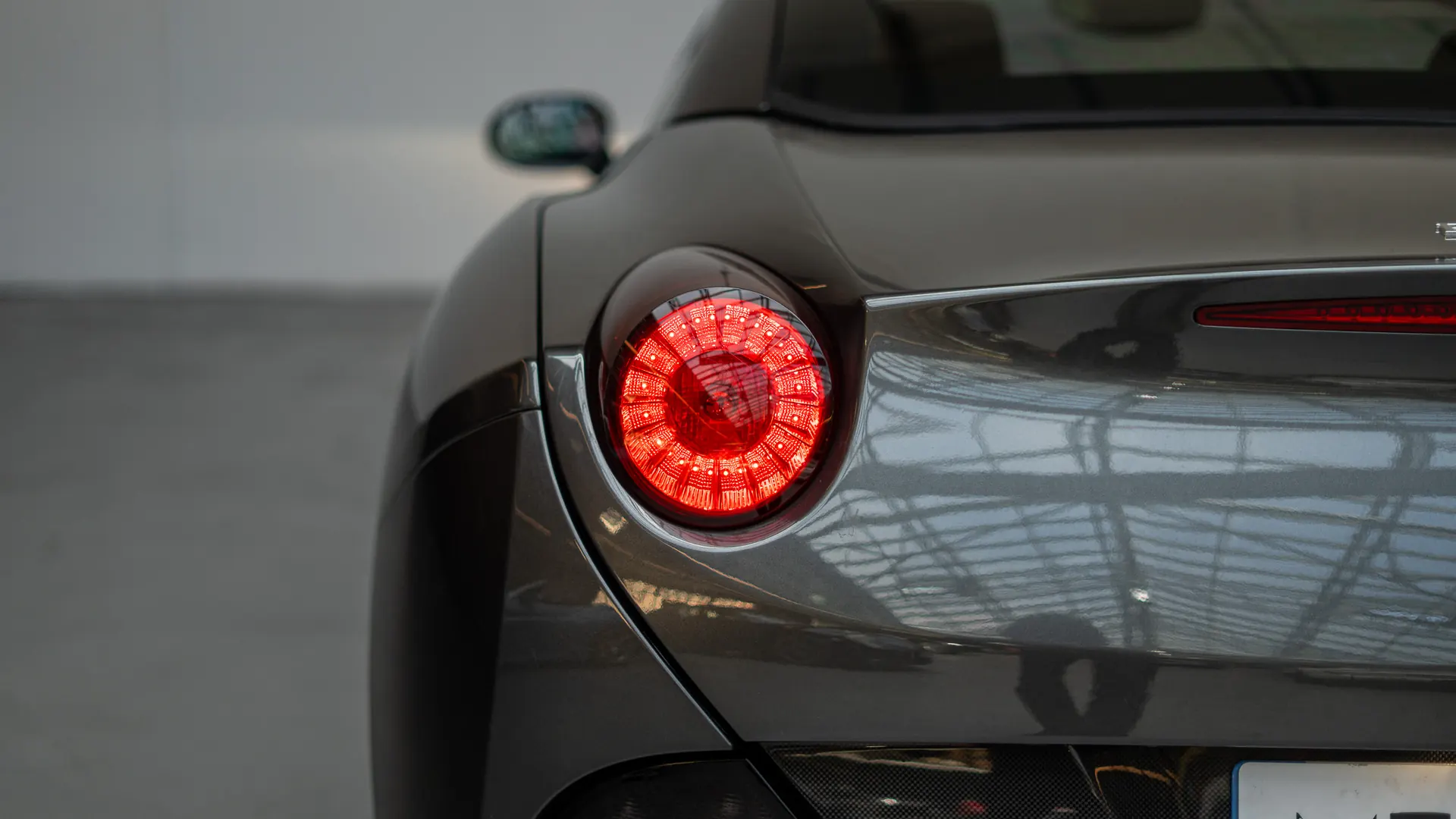 Ferrari California — photo 30