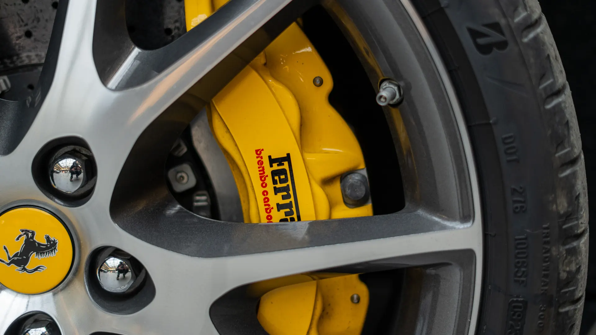 Ferrari California — photo 25