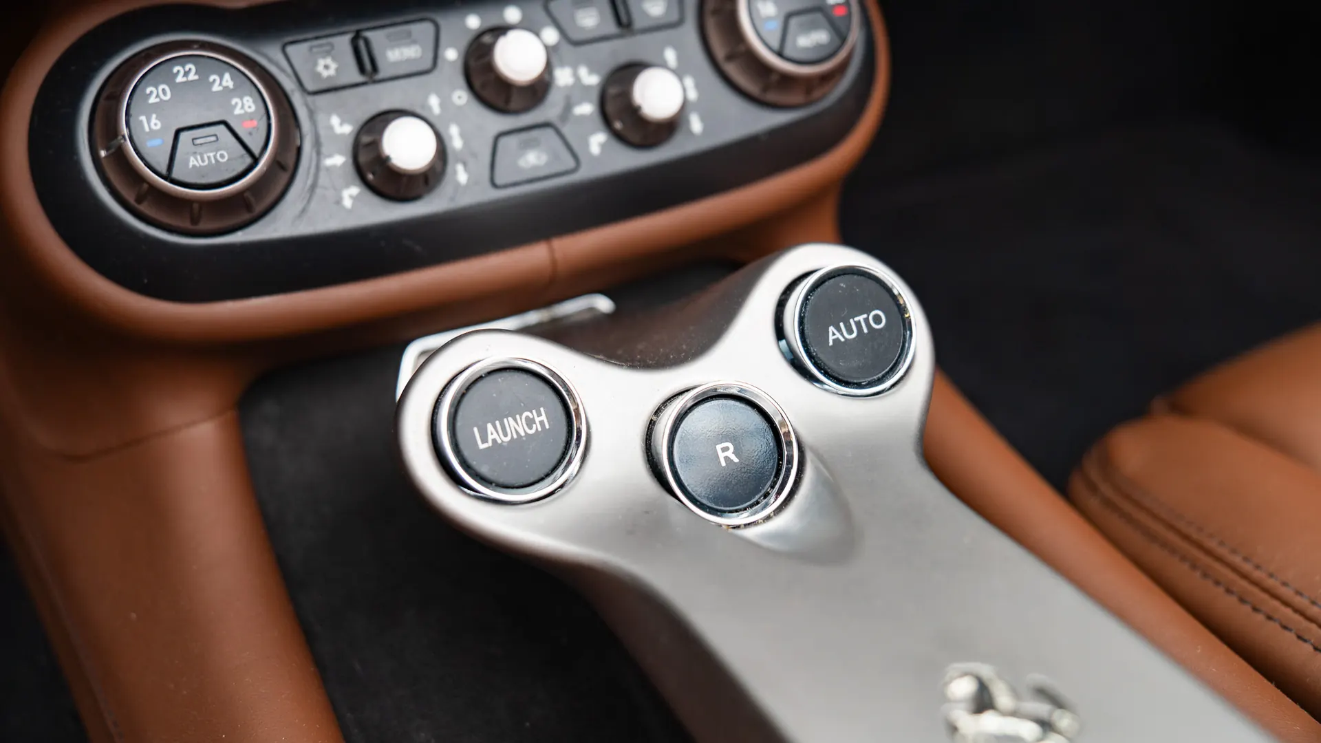 Ferrari California — photo 11