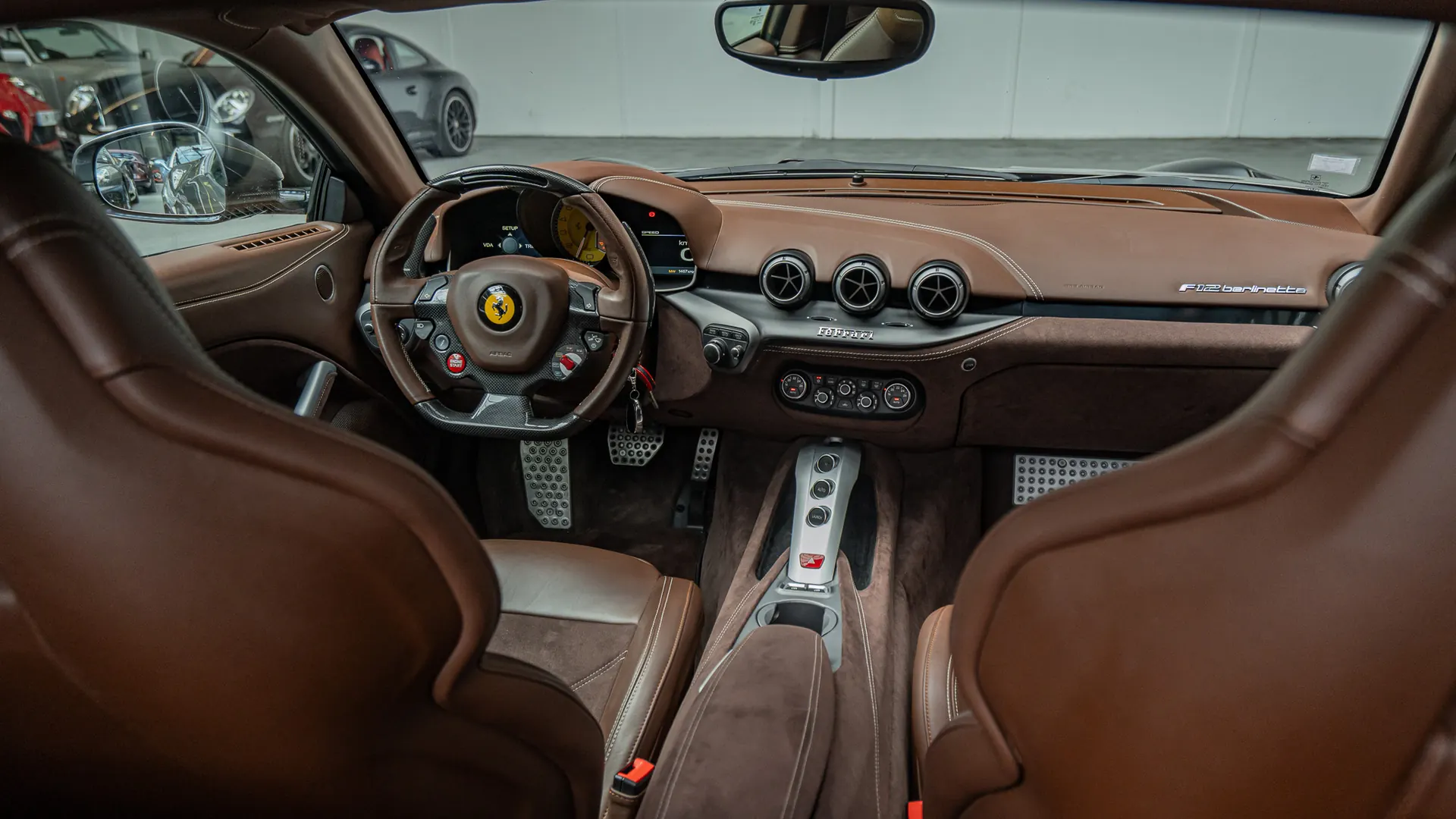 Ferrari F12 — photo 12