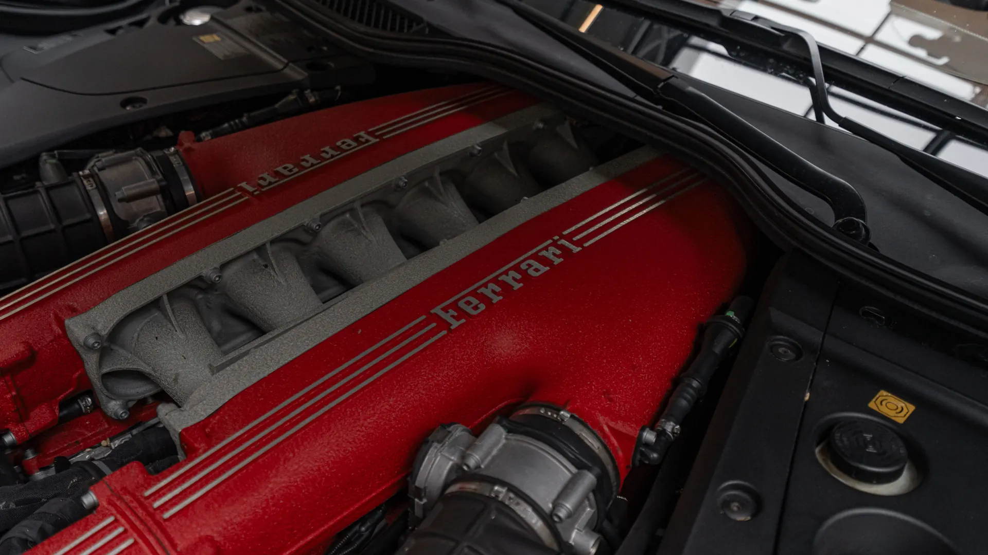 Ferrari F12 — photo 49