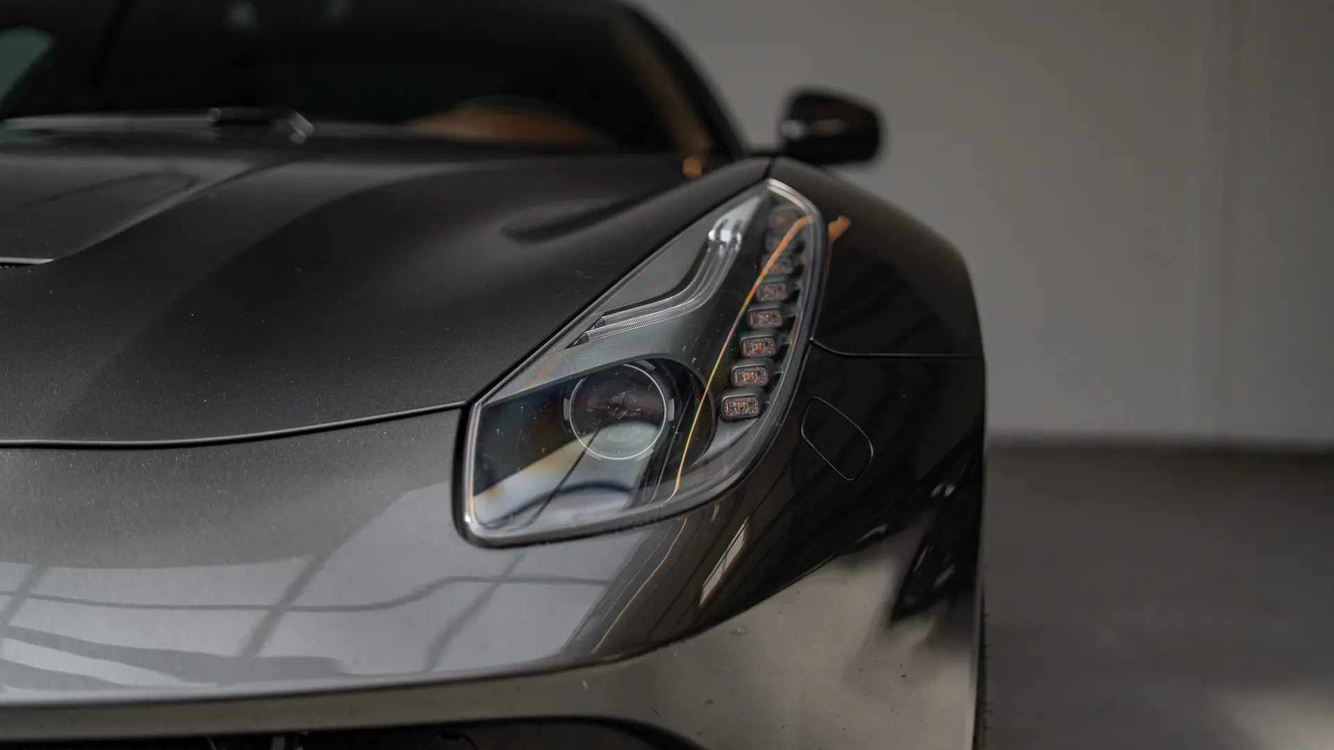 Ferrari F12 — photo 35