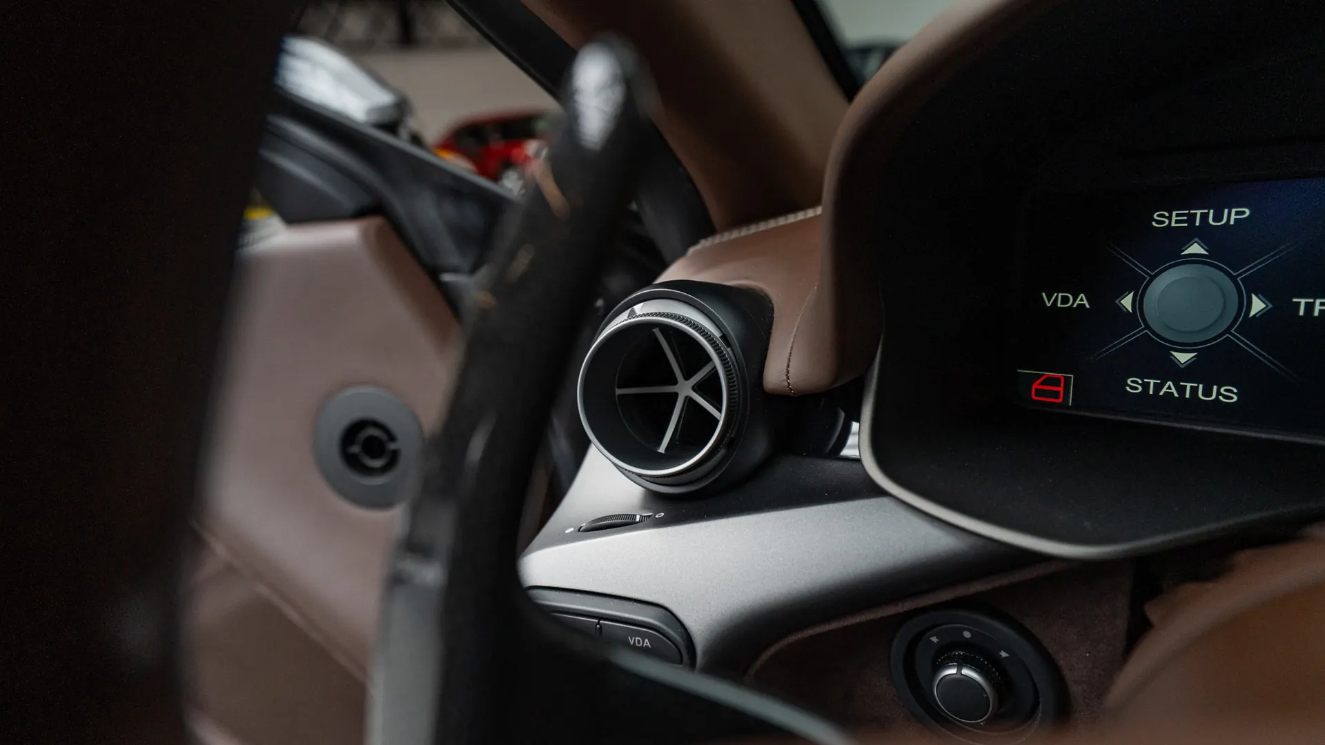 Ferrari F12 — photo 21