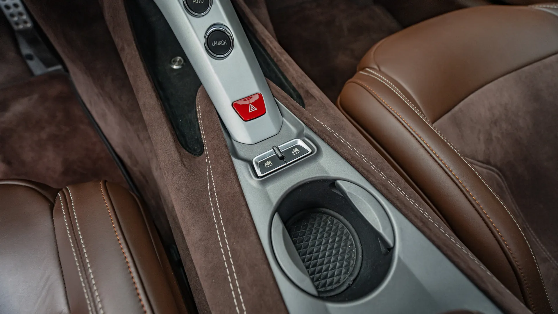 Ferrari F12 — photo 26