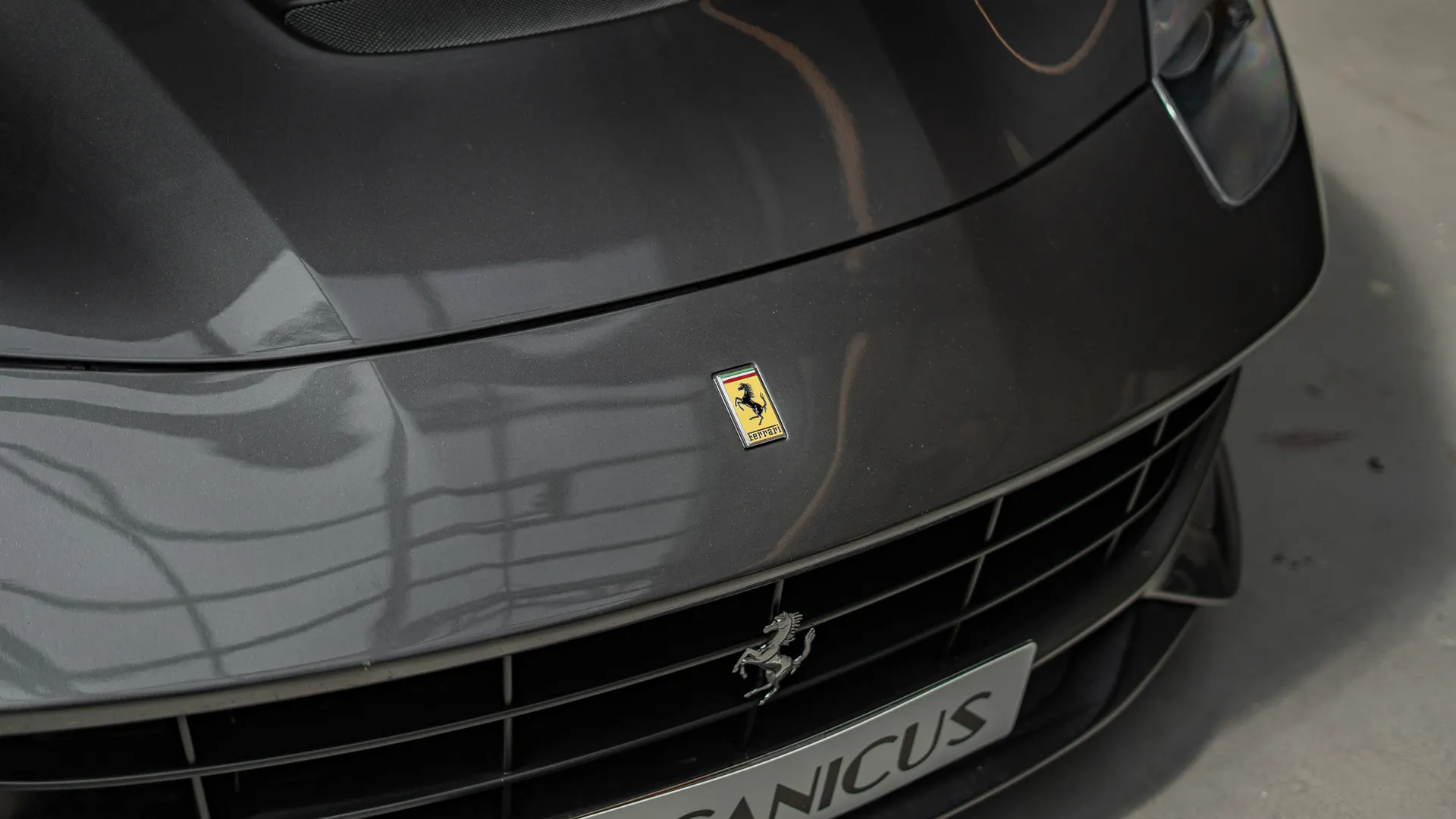 Ferrari F12 — photo 34