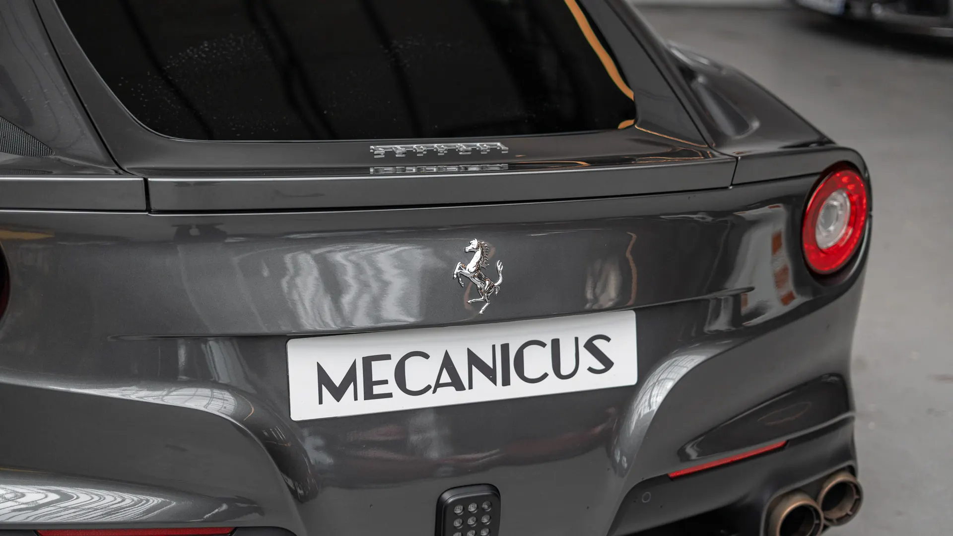 Ferrari F12 — photo 44