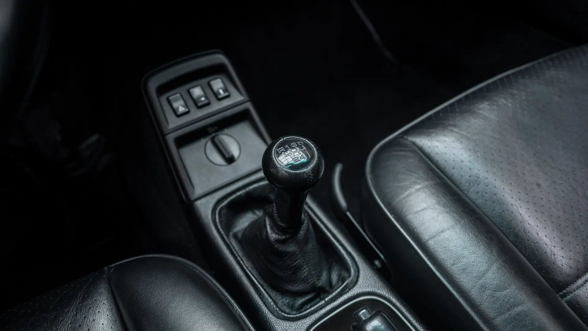 Porsche 911 — photo 22