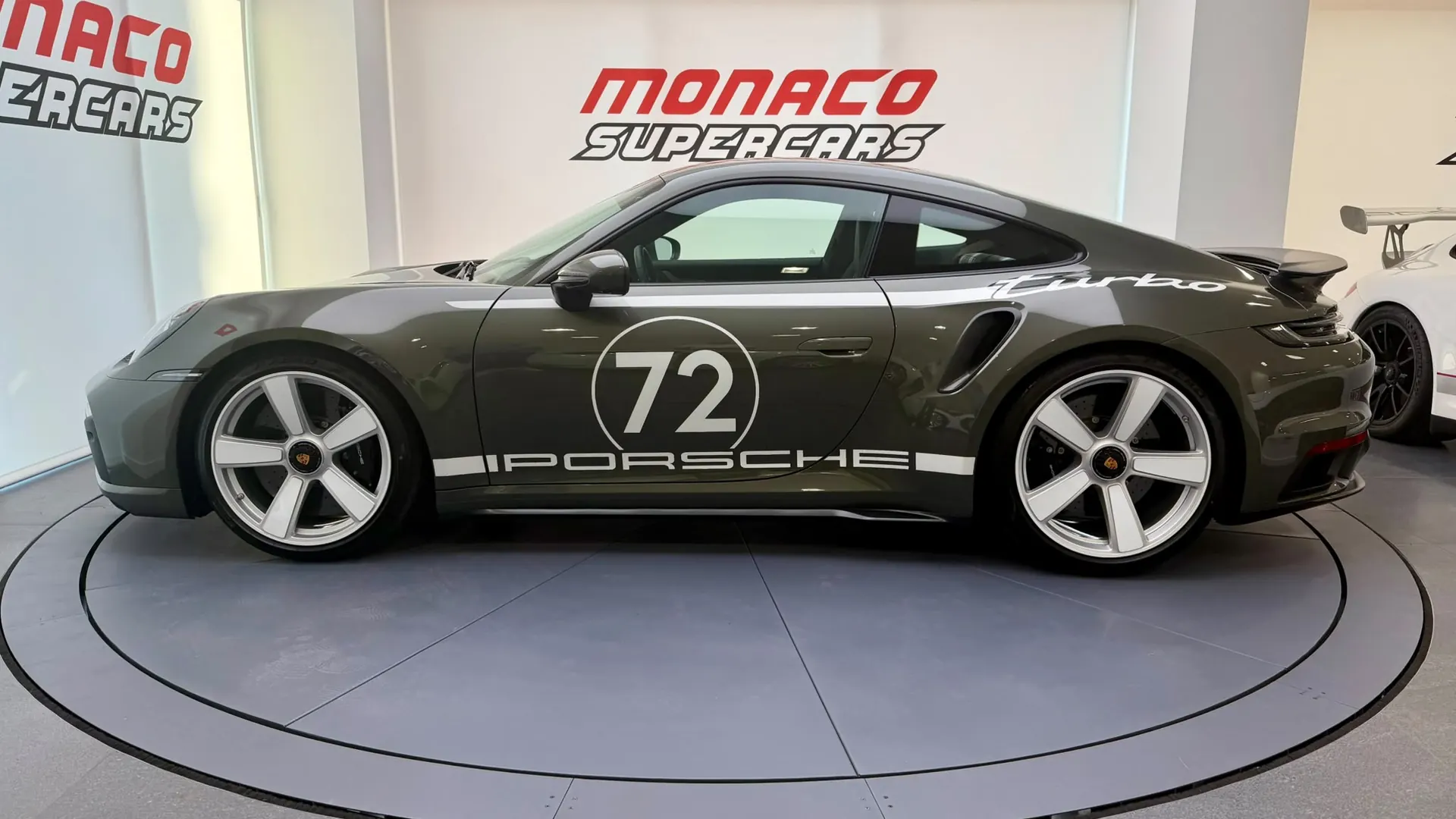 Porsche 992 — photo 3