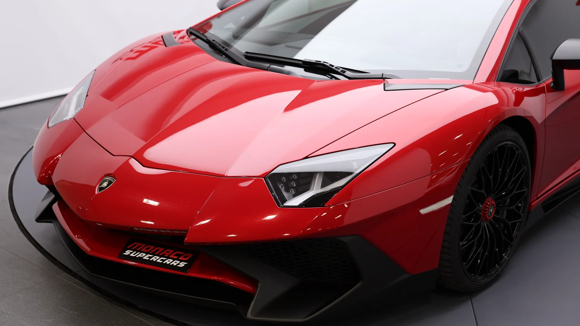 Lamborghini Aventador SV — photo 46