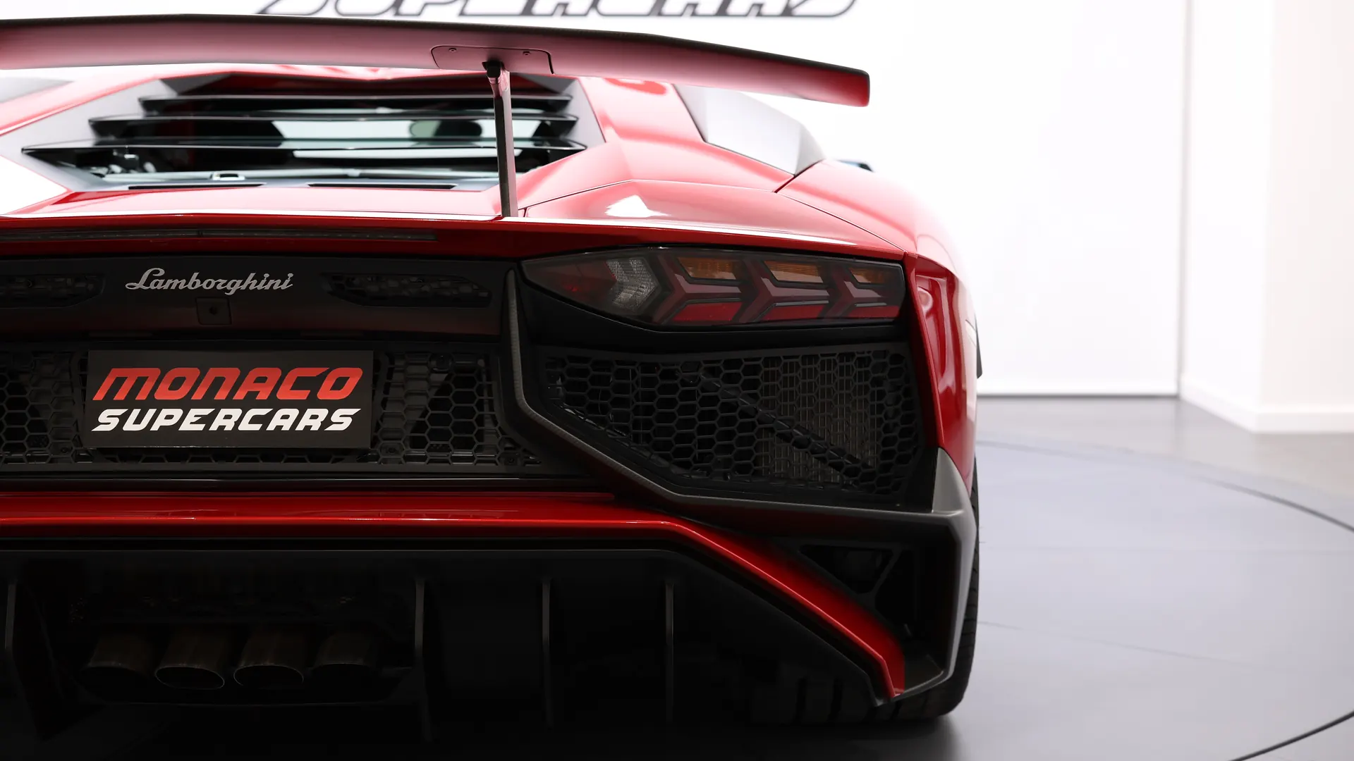 Lamborghini Aventador SV — photo 44