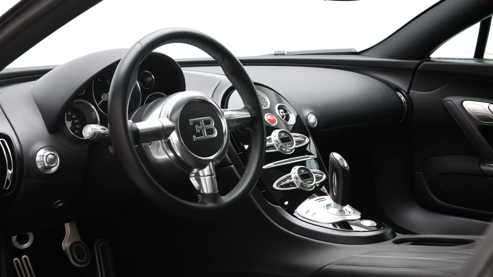Bugatti Veyron Grand Sport — photo 6