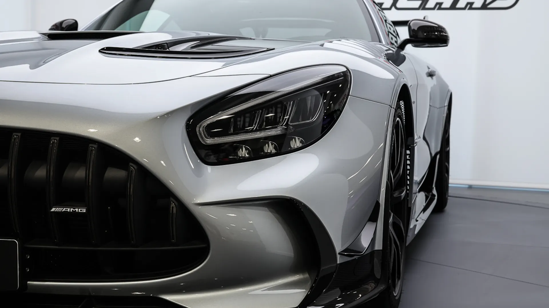 Mercedes AMG GT Black Series — photo 19