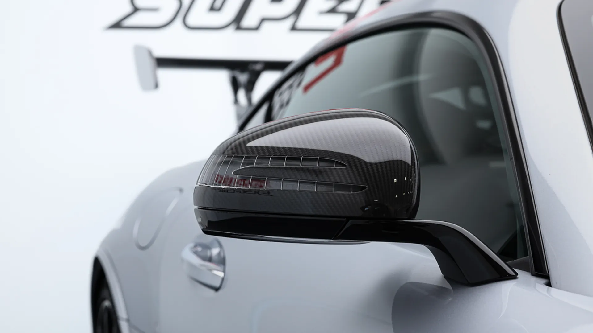 Mercedes AMG GT Black Series — photo 17