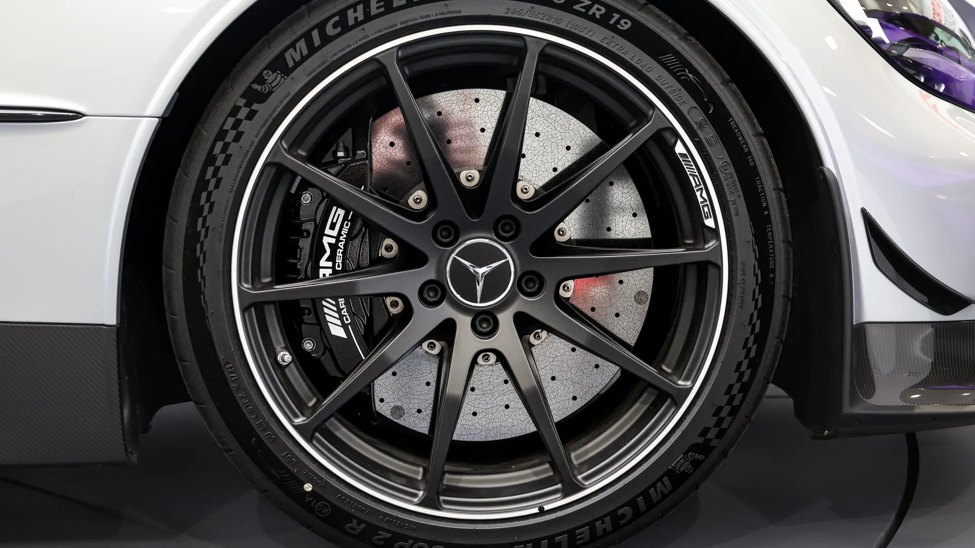 Mercedes AMG GT Black Series — photo 6