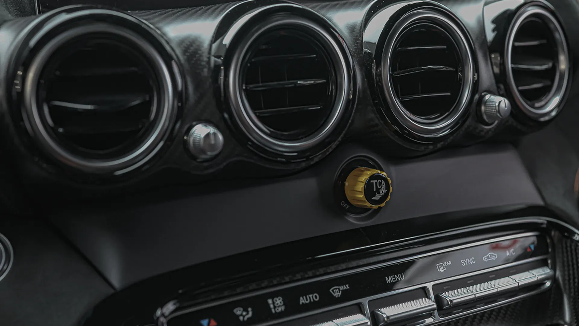 Mercedes AMG GT Black Series — photo 14