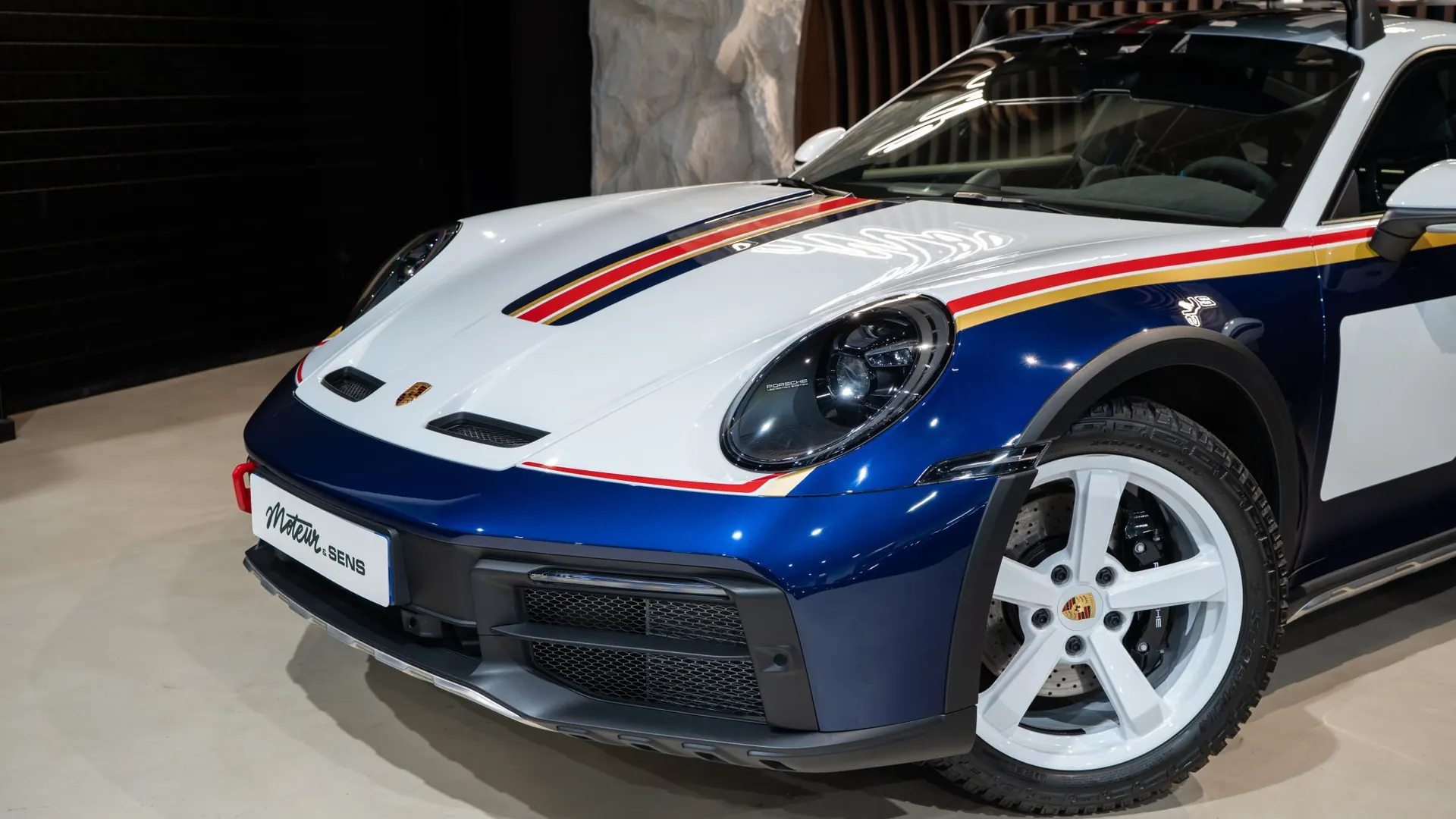 Porsche 911 — photo 47