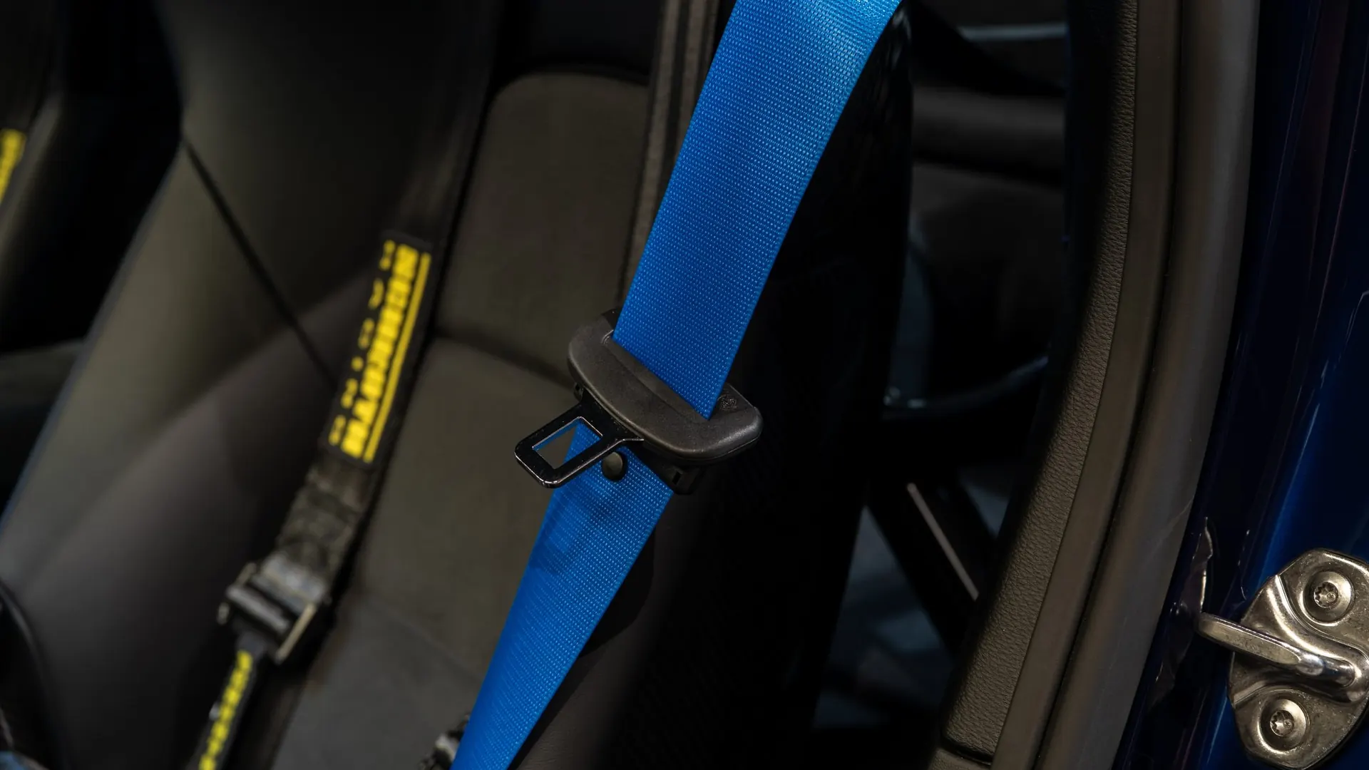 Porsche 911 — photo 14