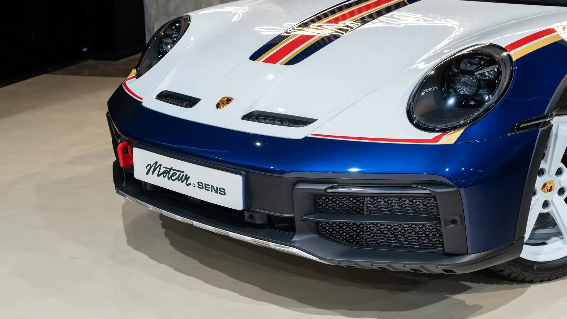 Porsche 911 — photo 48