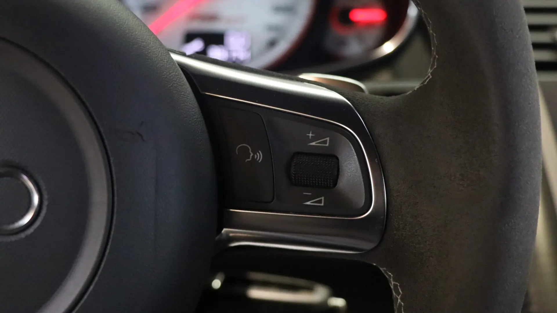 Audi R8 — photo 20