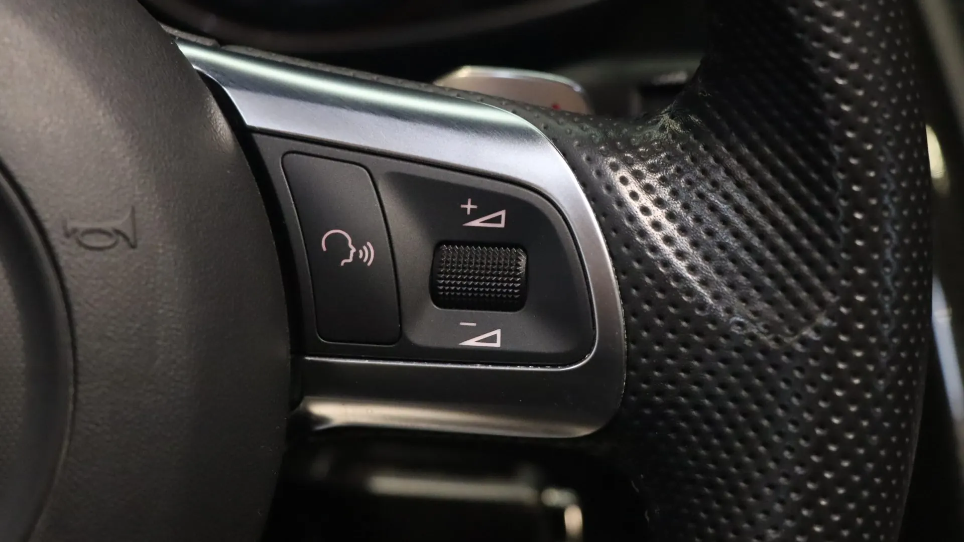 Audi R8 — photo 19