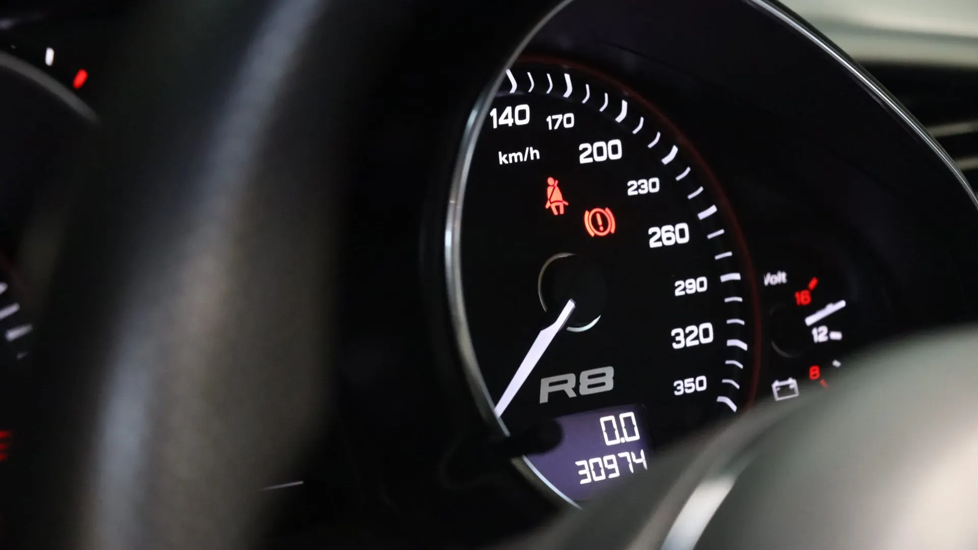 Audi R8 — photo 25