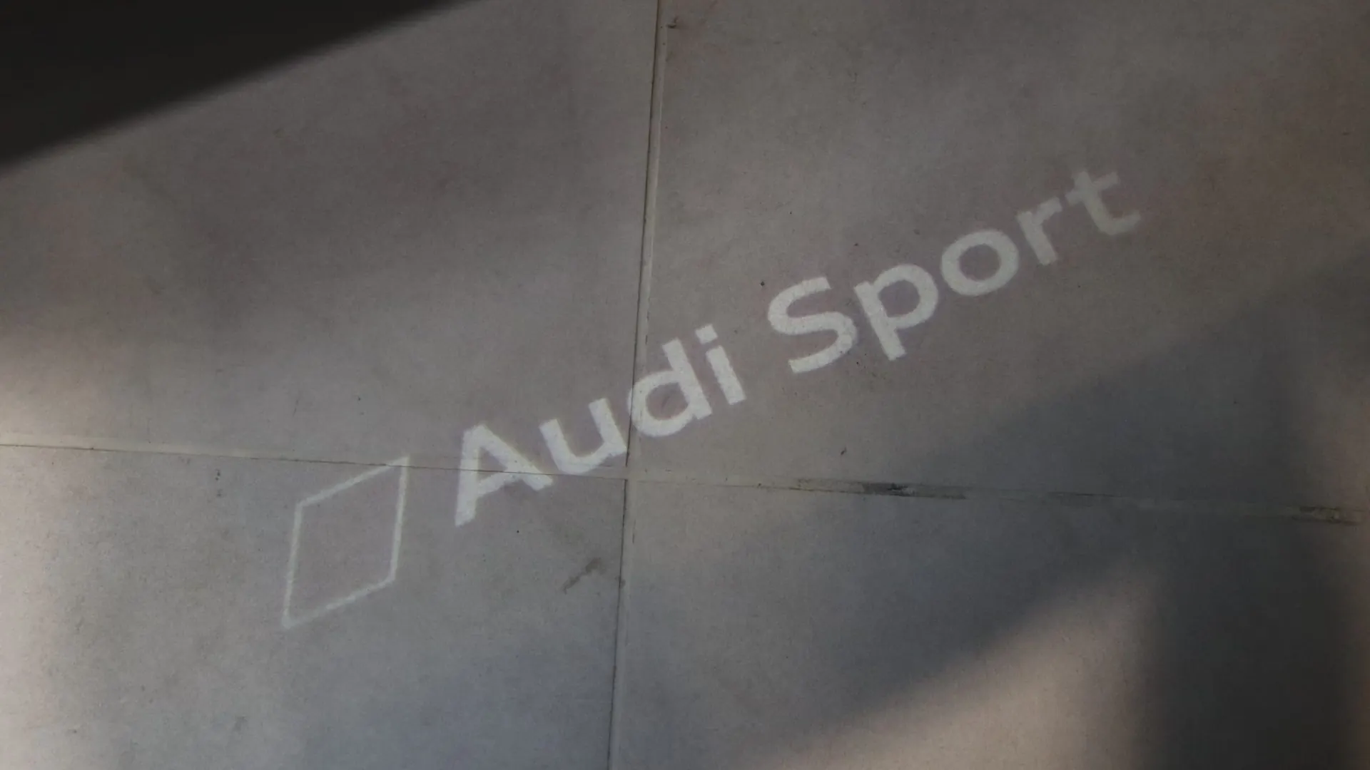 Audi RS — photo 14