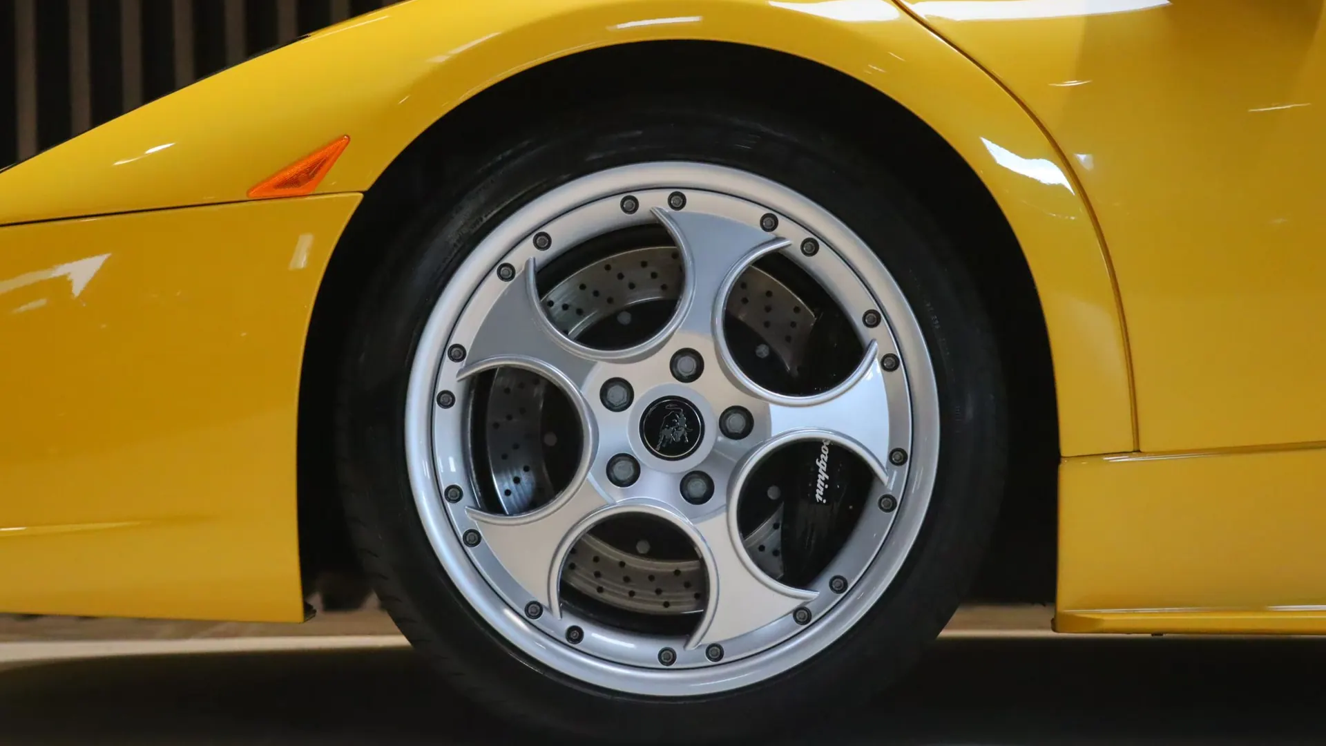 Lamborghini MURCIELAGO — photo 31