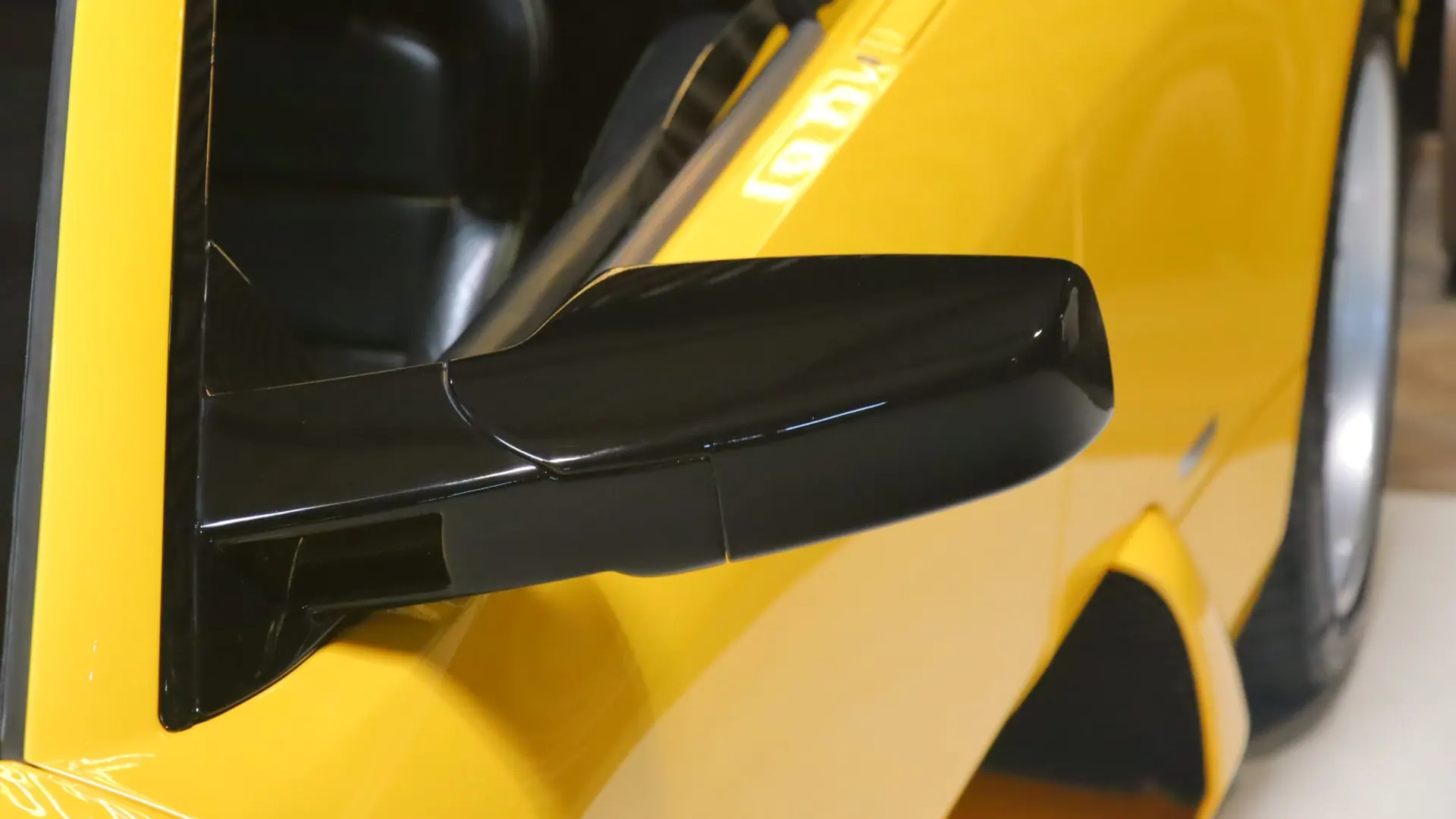 Lamborghini MURCIELAGO — photo 34