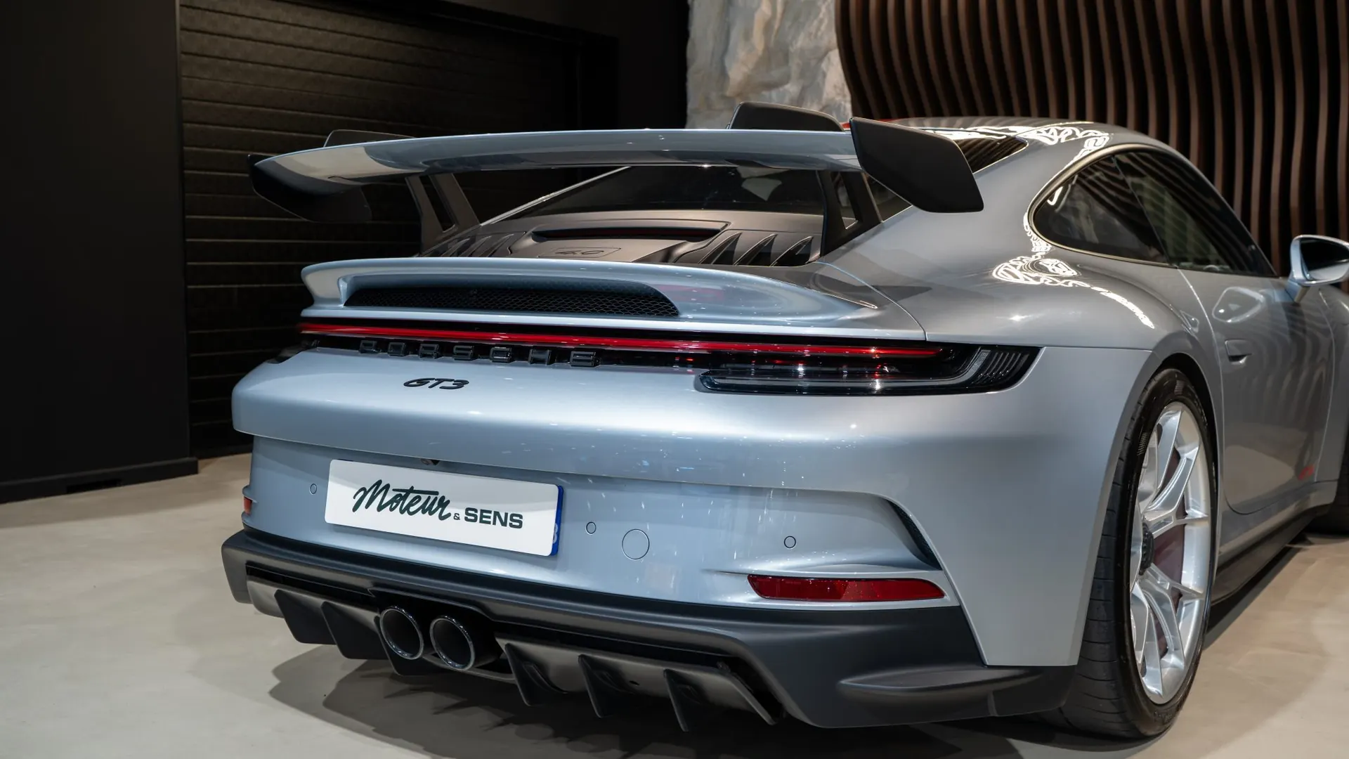 Porsche 911 — photo 43