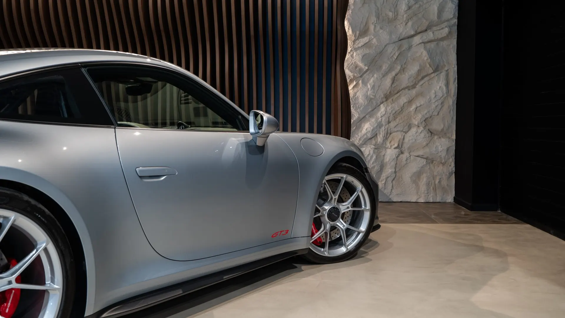 Porsche 911 — photo 49