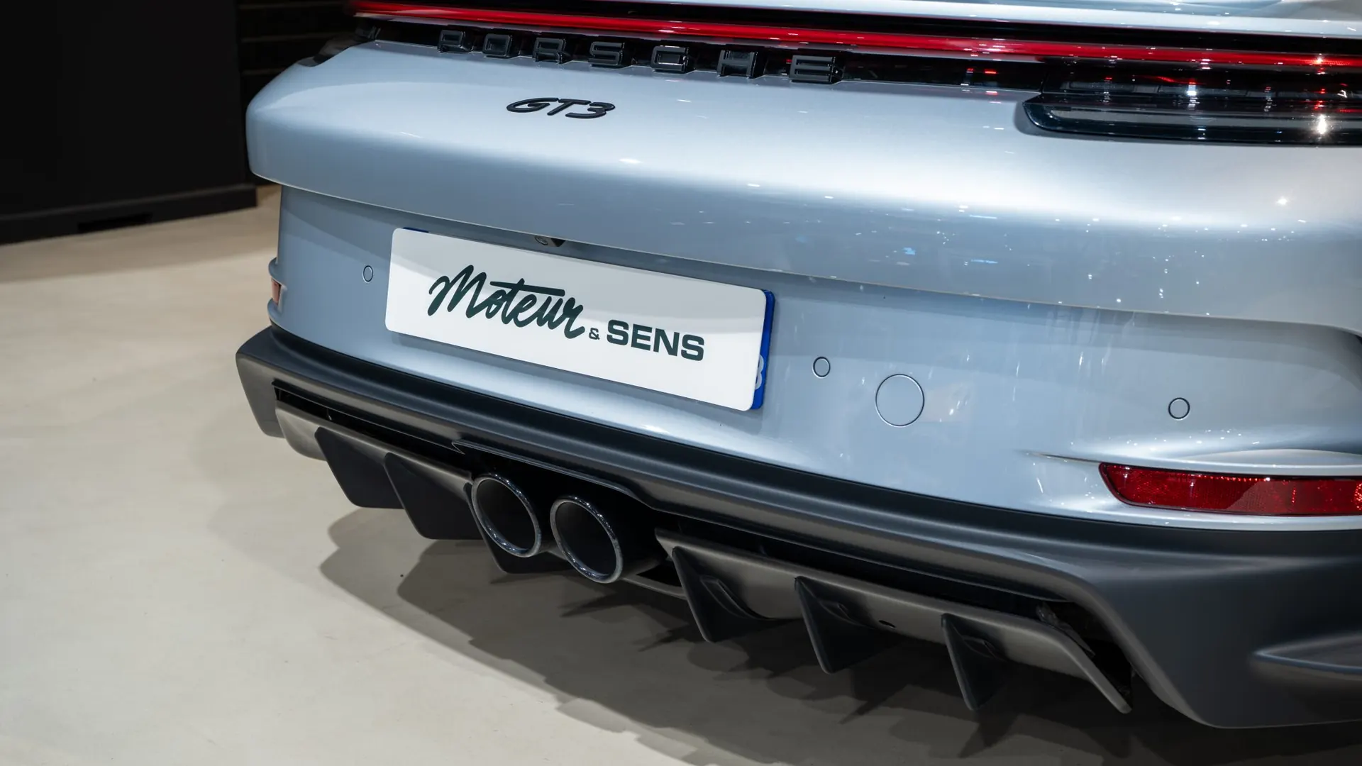 Porsche 911 — photo 44