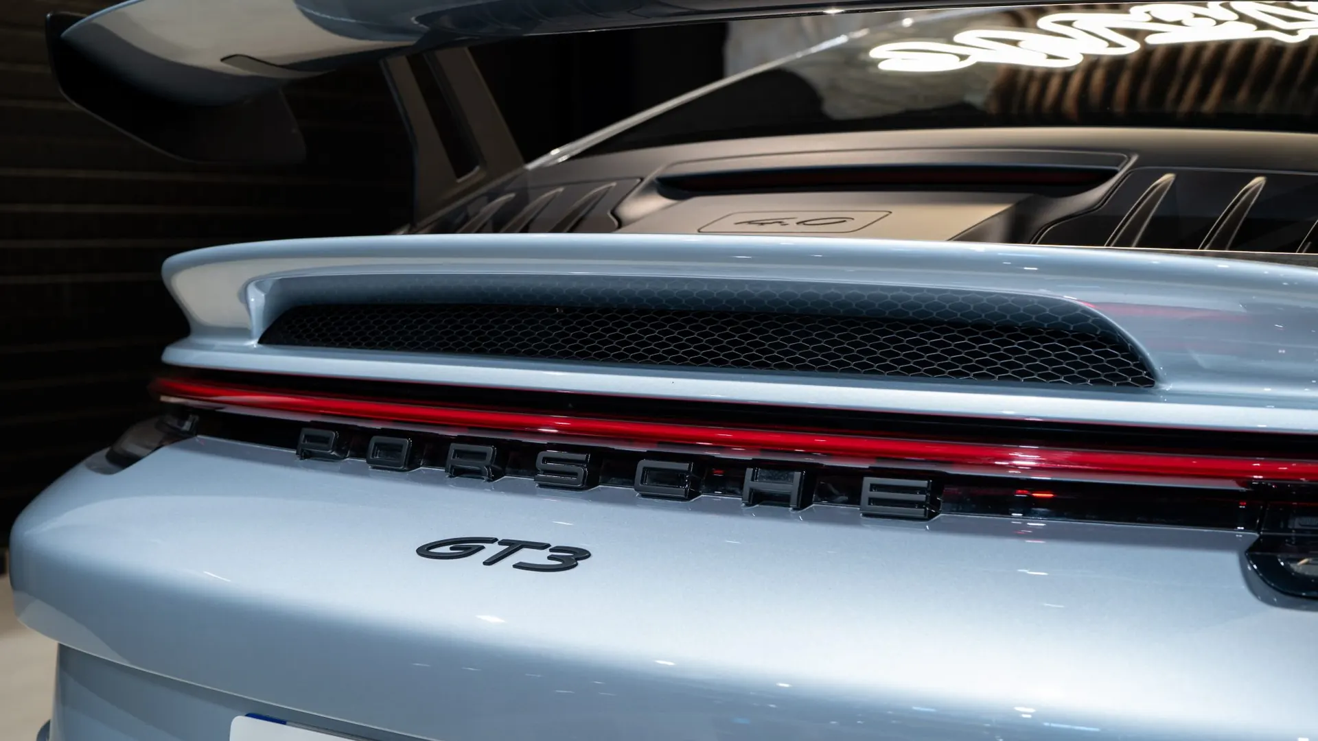 Porsche 911 — photo 45