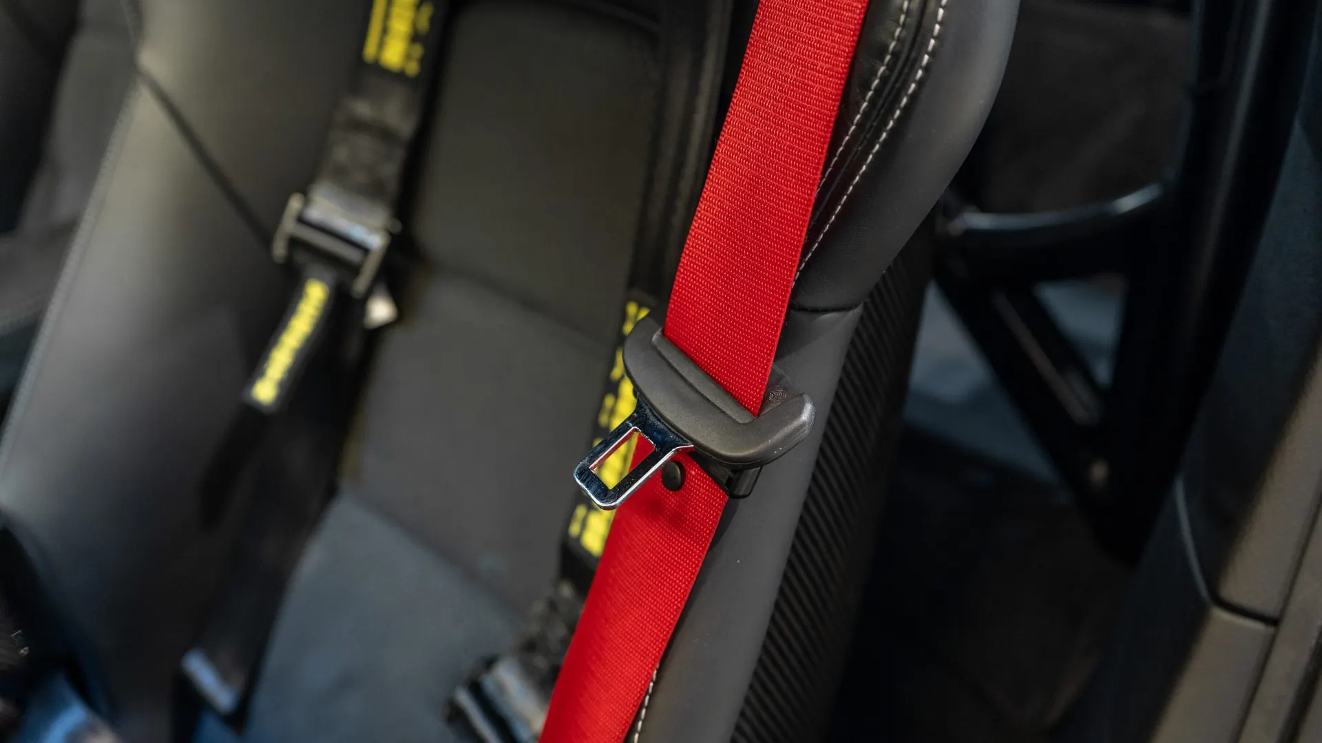 Porsche 911 — photo 30