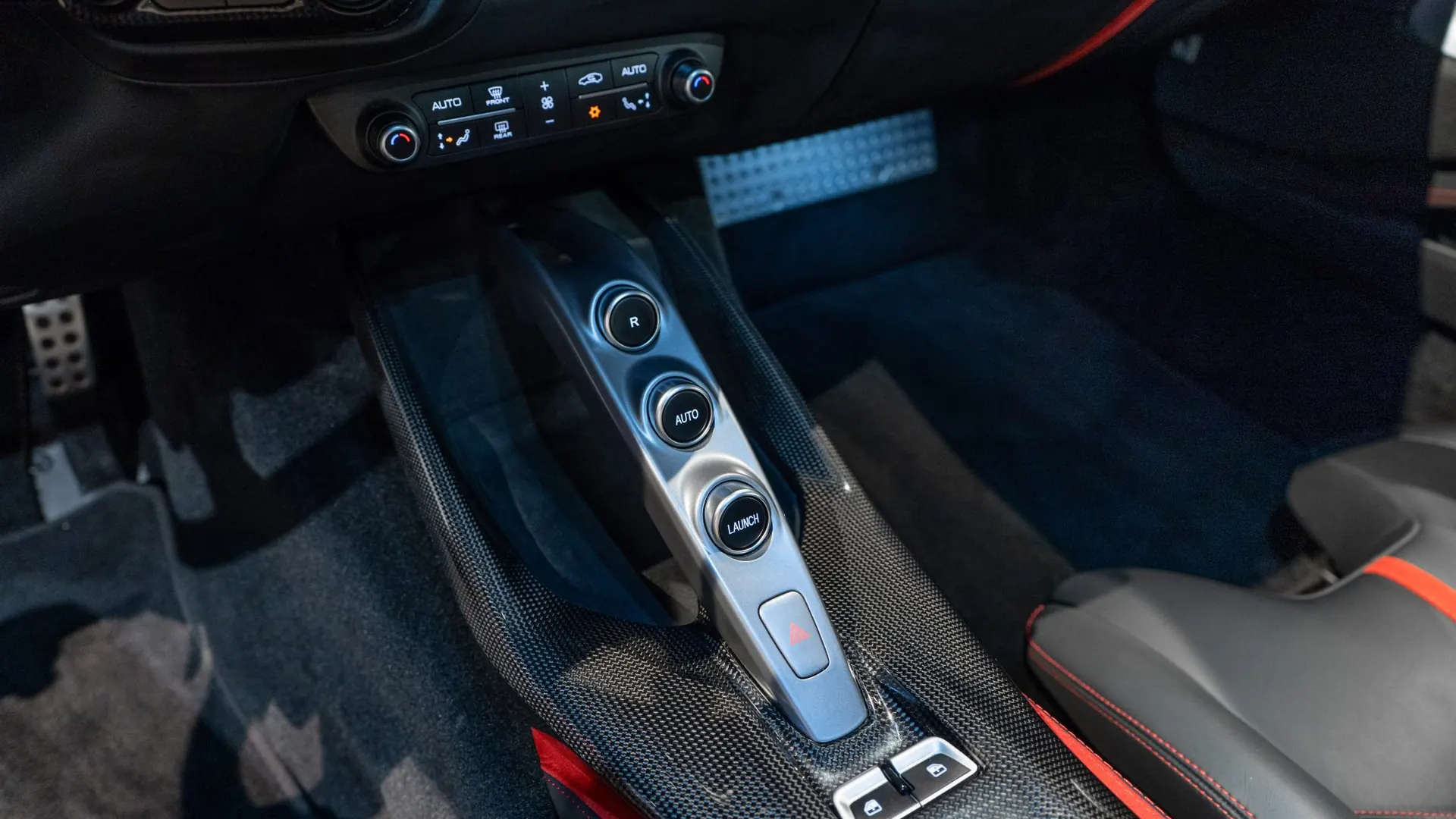 Ferrari 812 — photo 27